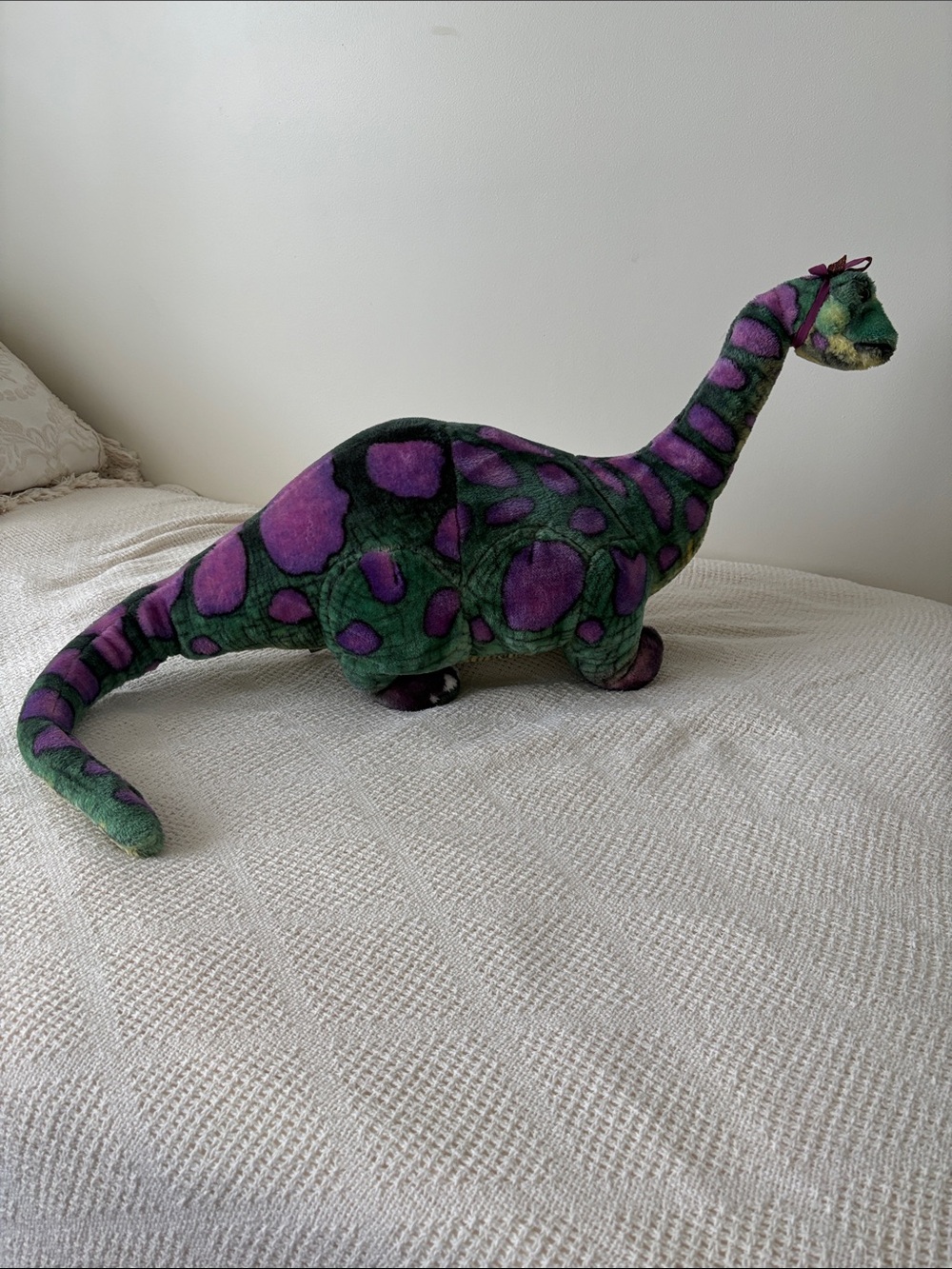 Melissa & Doug Posable Plush Dinosaur 16x48 inches nose to tail - Picture 5 of 16